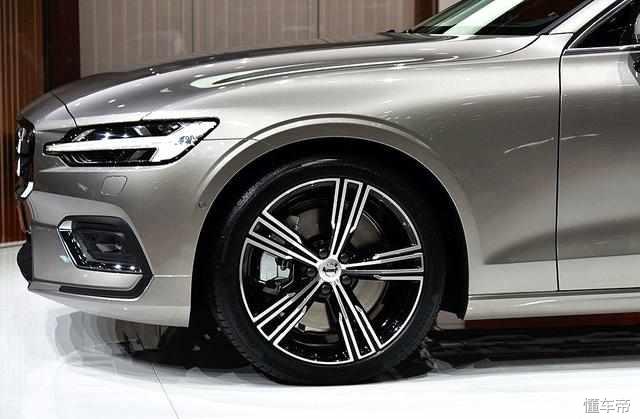 最新靚車，時(shí)代引領(lǐng)者，未來寵兒之選